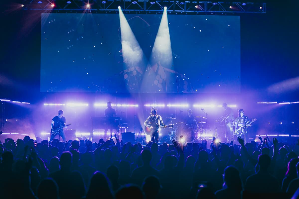 Top Live Bands & Musicians for Events in Dubai