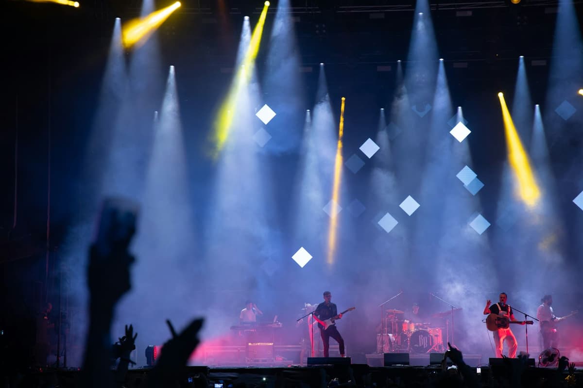 Top Live Bands and Musicians for Events in Dubai